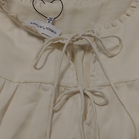 NWT Gibson Latimer Cream Long Sleeve Detailed Blouse - Picture 10 of 11